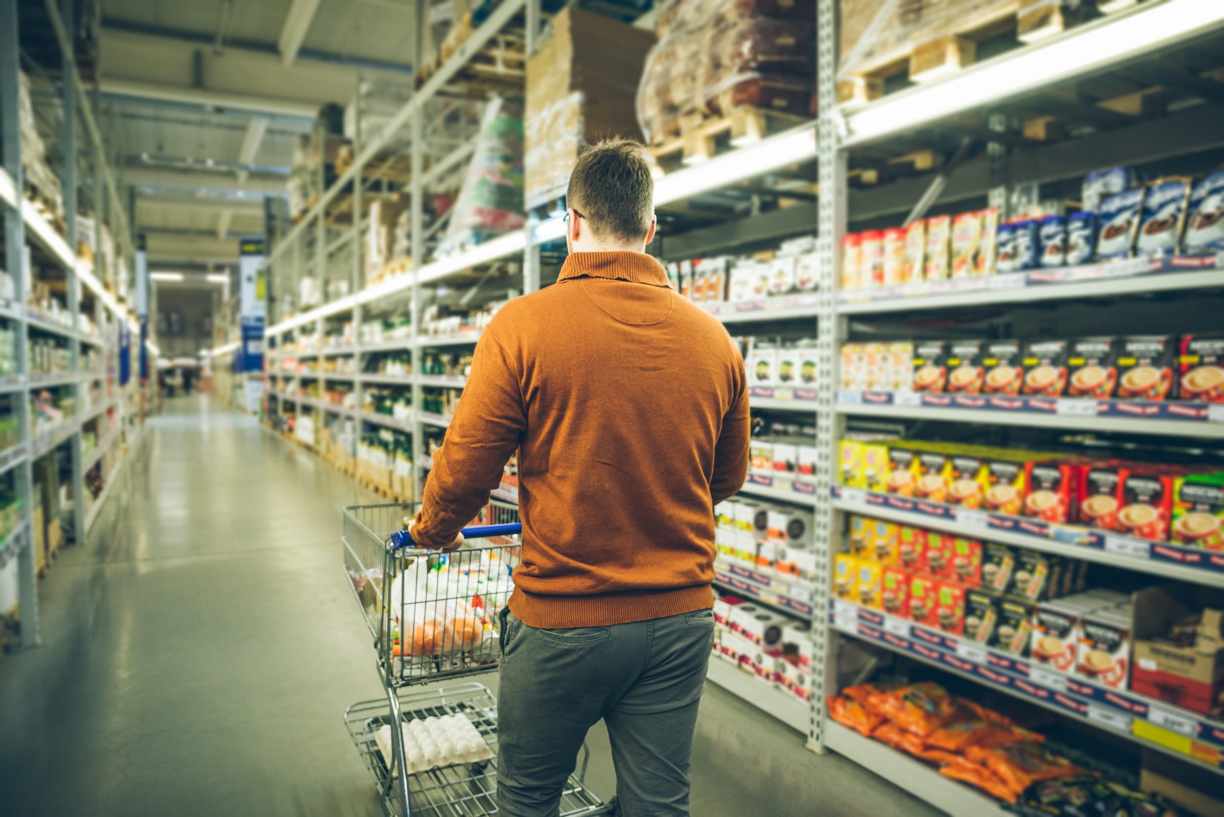 grocery stores in California