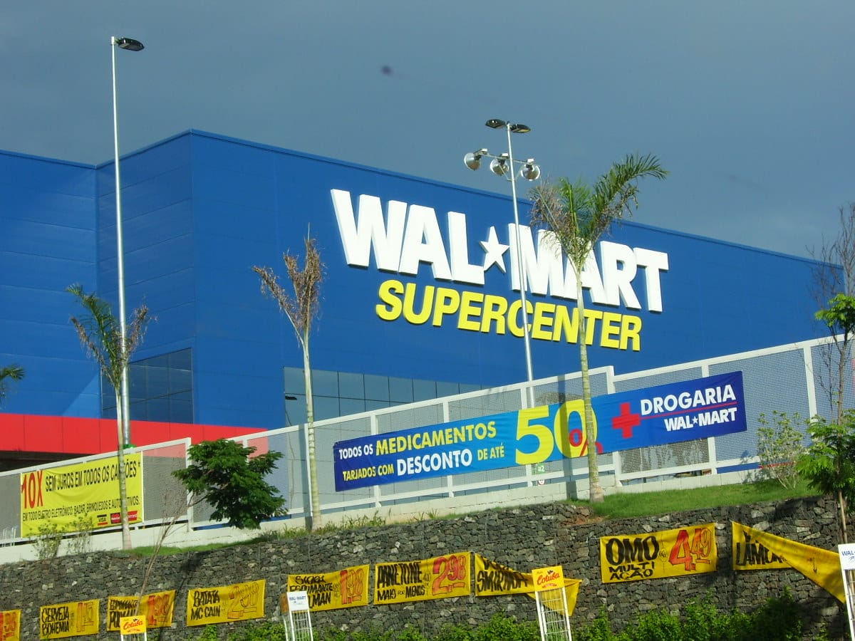 8 Reasons You Keep Paying More at Walmart Than Target