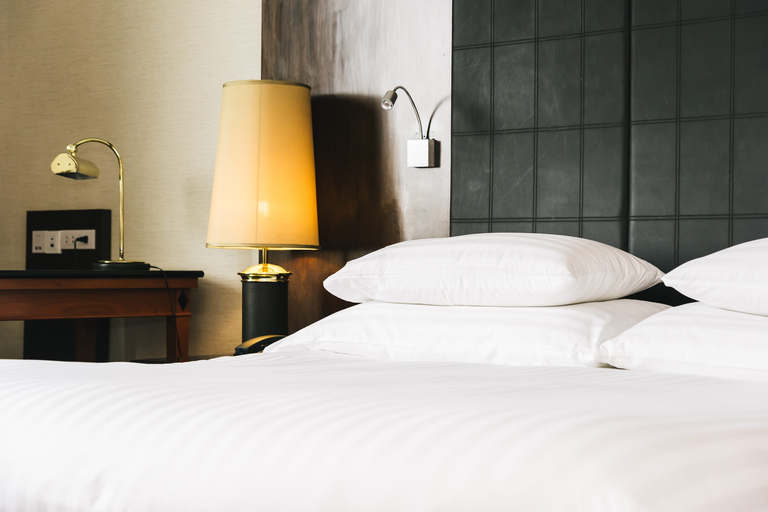 hotel stay mistakes
