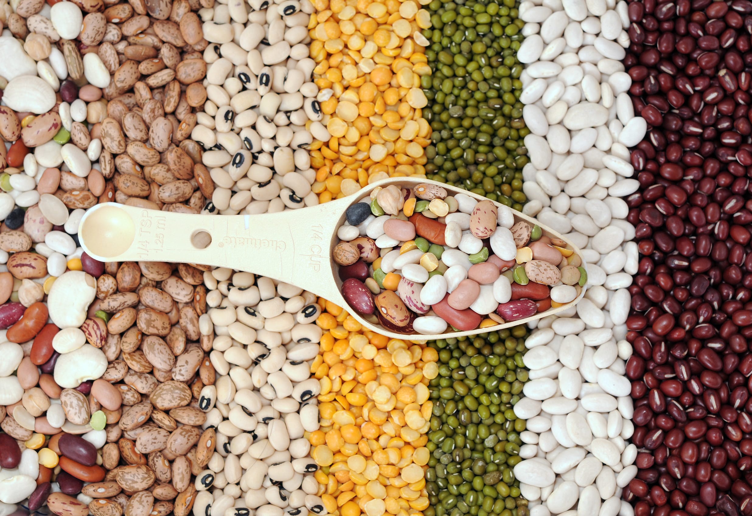 mix bean spoon heart-healthy foods