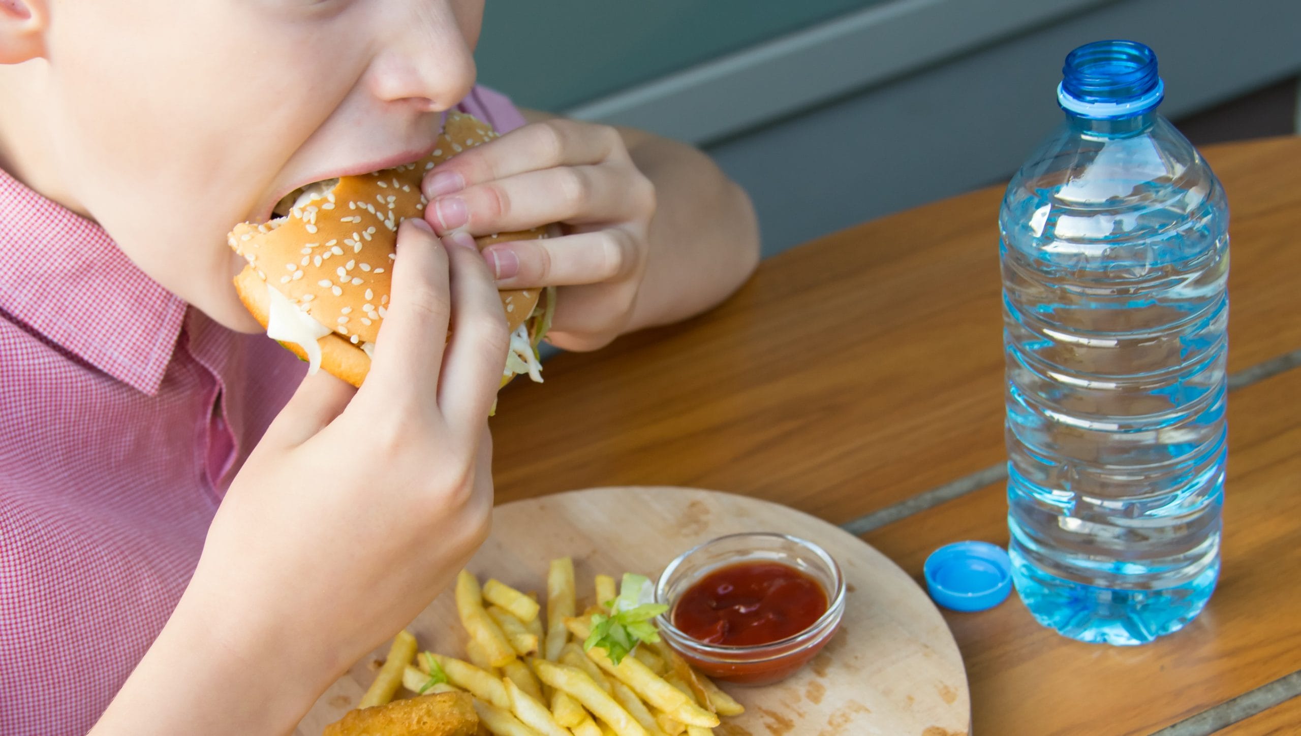 adults ordering kids meals